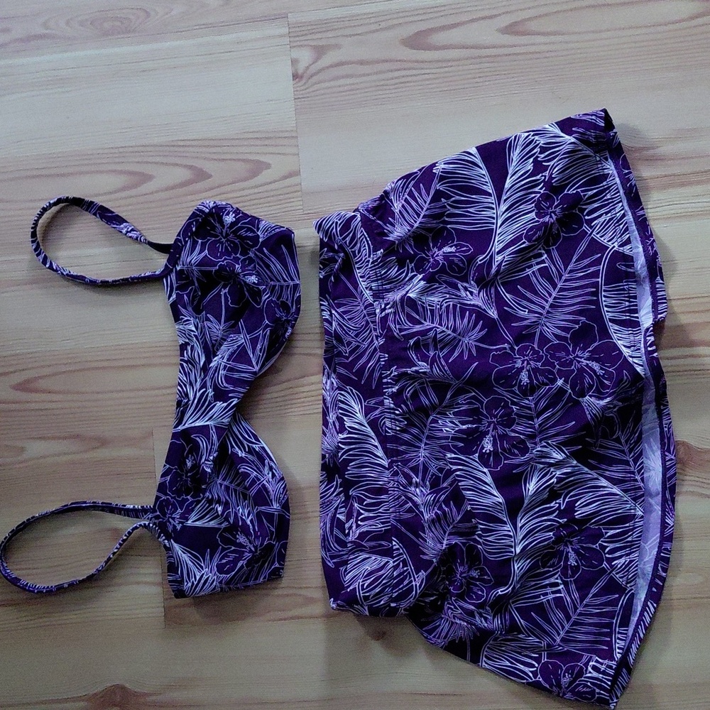 VENUS Purple Floral Two-Piece Swim Set